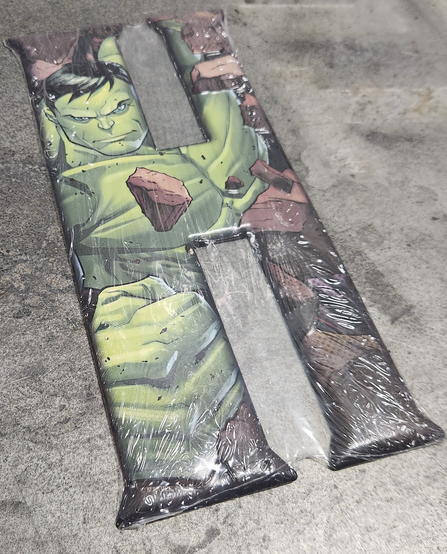 Marvel Featured Hulk Letter H, Decor, 5x10 inches