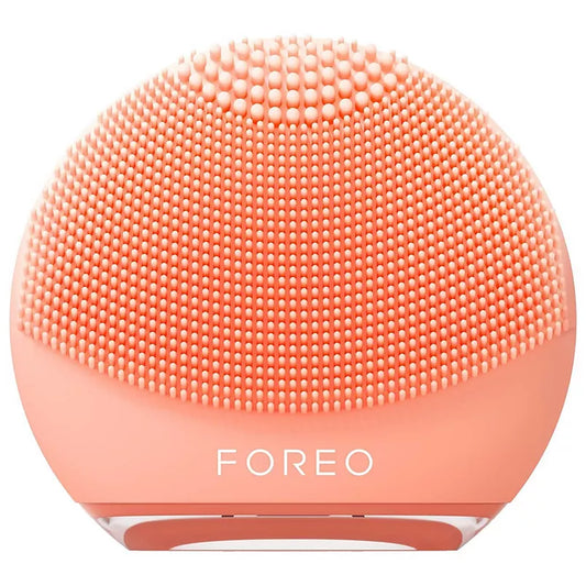 FOREO LUNA 4 go Facial Cleansing & Massaging Device